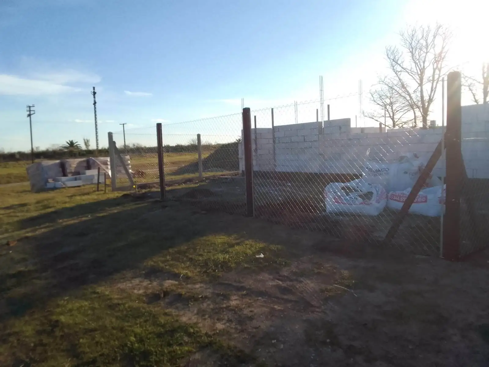 Cerco olimpico perimetral instalado en terreno de Rosario